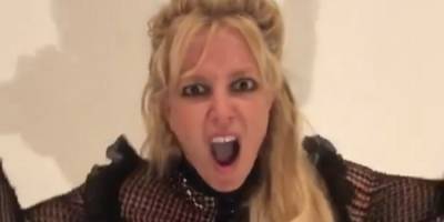 Britney Spears Wishes LGBTQ Community a Happy Pride Month & Hilariously Yells at Boyfriend Sam Asghari - Watch! - www.justjared.com