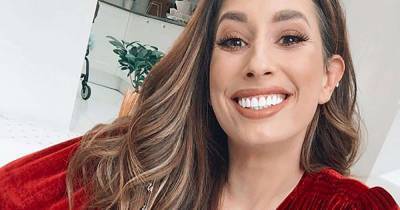 Stacey Solomon shows off sentimental new necklace with her children's names - www.msn.com