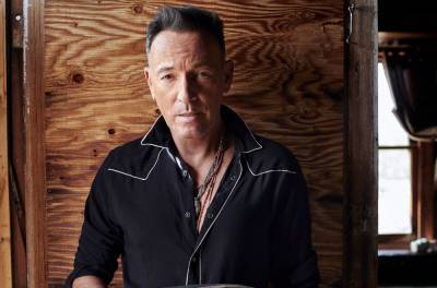 Bruce Springsteen Calls President Trump a 'Threat to Our Democracy' - www.billboard.com