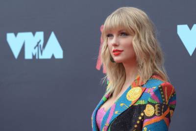 Taylor Swift, Demi Lovato celebrating Pride with virtual Stonewall Day global livestream - www.hollywood.com