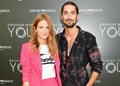 Millie Mackintosh and Hugo Taylor ‘recreate’ wedding snap with baby Sienna for anniversary - evoke.ie - Taylor
