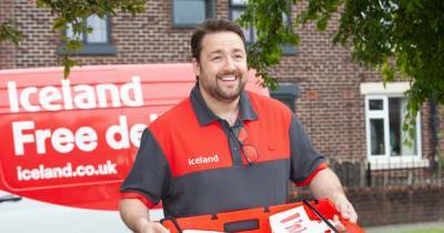 Jason Manford reveals he came to the rescue of a cyclist while working for Iceland - www.manchestereveningnews.co.uk - Iceland