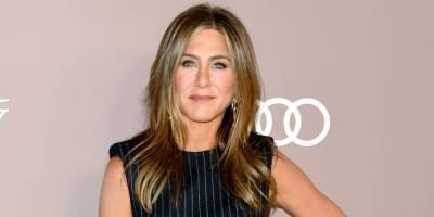 Jennifer Aniston 'Exhausted' Herself Trying To Distance Herself from Friends' Rachel Green - www.justjared.com
