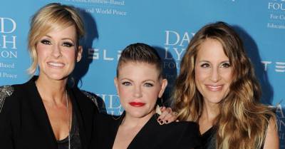 Dixie Chicks Appear to Have Changed Their Name - www.justjared.com