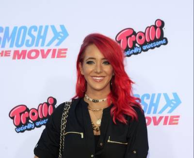 YouTube Star Jenna Marbles Leaving Her Channel, Apologizes For Blackface Video - deadline.com