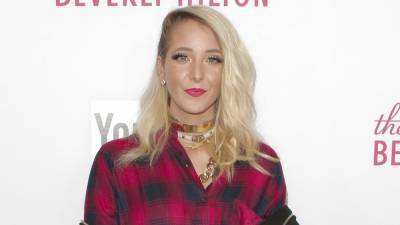 YouTube star Jenna Marbles says she's quitting after fans claim past videos are racist - www.foxnews.com