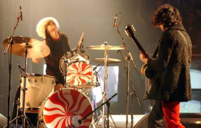 Watch The White Stripes’ unearthed TV debut from 2000 - www.nme.com
