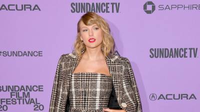 Taylor Swift Voices Support For Equality Act In Candid Stonewall Day Speech - www.mtv.com - New York