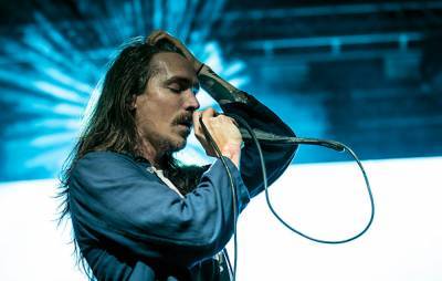 Watch Incubus perform new lockdown version of ‘Agoraphobia’ - www.nme.com