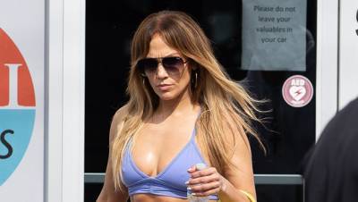 Jennifer Lopez, 50, Shows Off The Results Of Her Quarantine Workouts With Sexy New Pic Of Her Backside - hollywoodlife.com