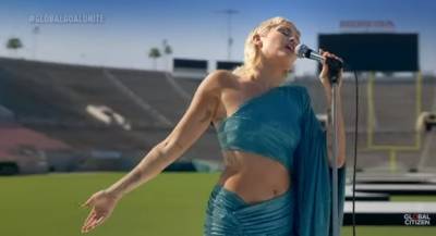 Miley Cyrus Covers The Beatles Song ‘Help!’ For ‘Global Goal’ Concert - etcanada.com