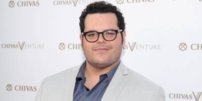 Josh Gad Reveals Which Celebrity Made Him Forget His Lines During 'Book of Mormon' on Broadway! - www.justjared.com