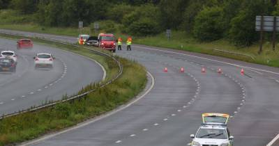 Woman in her 30s dies after car overturns in horror crash on the M61 near Bolton - www.manchestereveningnews.co.uk