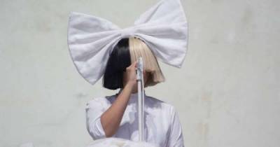 Sia takes issue with mural's depiction of her - www.msn.com - Australia - county Lane - city Sandy