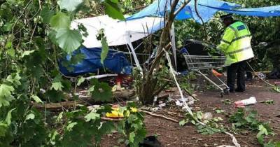 Teenagers flock to country park for 'illegal rave' until 9am - trashing it with 'trolley-full of booze' - www.manchestereveningnews.co.uk - county Lane