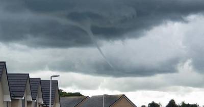 'Mini-tornado' spotted by weather watchers in skies over Scotland - www.dailyrecord.co.uk - Scotland