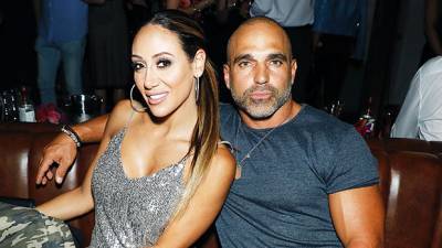 Melissa Gorga, 41, Stuns In Hot Pink Dress During Anniversary Dinner With Hunky Husband Joe - hollywoodlife.com - Italy - New Jersey