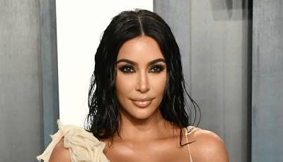 Kim Kardashian's Personal Net Worth Revealed After KKW Beauty Becomes Valued at $1 Billion - www.justjared.com