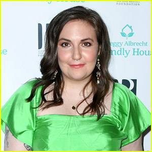 Lena Dunham Speaks Out After People Call Out Her Privilege in Hollywood - www.justjared.com - Hollywood