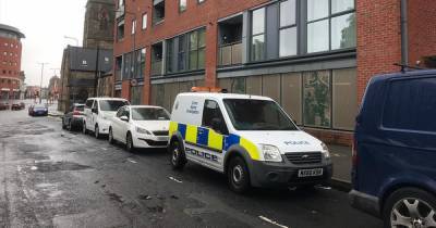Firefighters and police called to fire at block of 48 flats in Bolton as residents forced to flee - www.manchestereveningnews.co.uk