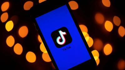 India Bans TikTok, WeChat Over National Security and Privacy Concerns - www.hollywoodreporter.com - China - India