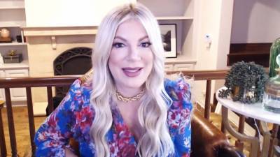 Tori Spelling Teases Plans for '90210's 30th Anniversary (Exclusive) - www.etonline.com