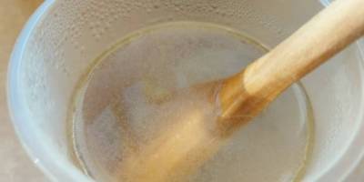 Cooking Hack: Why you should always soak your wooden spoon in warm water - www.lifestyle.com.au - Australia