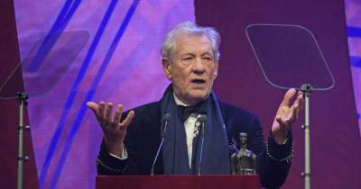Sir Ian McKellen launches fundraising appeal for backstage and front-of-house theatre workers with £40k donation - www.msn.com