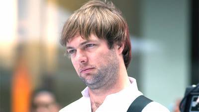 Mickey Madden: 5 Things To Know About Maroon 5 Bassist Arrested For Alleged Domestic Violence Incident - hollywoodlife.com - Los Angeles