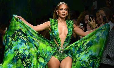 Still obsessed with Jennifer Lopez's iconic Versace dress? ASOS is selling an ultra-glam kimono that's nearly identical - hellomagazine.com