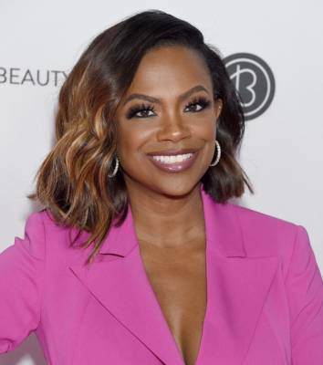Kandi Burruss’ Latest Look Drops Jaws And Fans Cannot Event Recognize Her With Blonde Hair – See The Bomb Photos - celebrityinsider.org