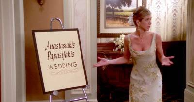 ‘Friends’ Fan-Favorite Wedding Episode Included a Nod to Jennifer Aniston’s Family - www.usmagazine.com