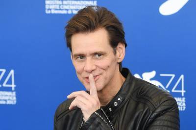 Jim Carrey’s book filled with celebrity tales about Nicolas Cage and Gwyneth Paltrow - www.hollywood.com