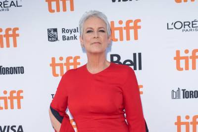 Jamie Lee Curtis reassures fans delayed Halloween film is ‘worth the wait’ - www.hollywood.com