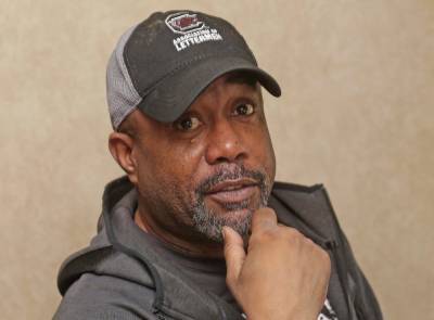 Darius Rucker Has ‘Lived With Racism’ His ‘Whole Life’ And He ‘Can’t Keep Living’ Like ‘Everything Is Okay’ - etcanada.com