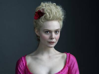 Elle Fanning on top of the world in 'The Great': 'It was a gift that I got this' - torontosun.com - Los Angeles - Russia