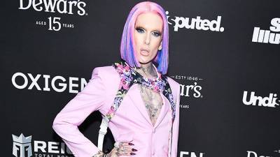 Jeffree Star Dropped From Morphe Cosmetics Deal After YouTubers Call Him Out For ‘Inappropriate’ Behavior - hollywoodlife.com