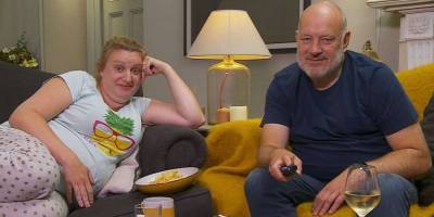 Celebrity Gogglebox star gets called out by her dad over COVID-19 comments - www.msn.com