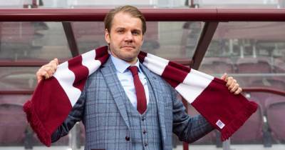 Robbie Neilson admits Hearts video nasty as Jambos boss gives captaincy update - www.dailyrecord.co.uk