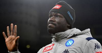 Kalidou Koulibaly lifts lid on his future amid Man City and Manchester United transfer links - www.manchestereveningnews.co.uk - Manchester