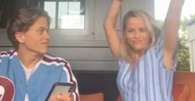 Reese Witherspoon Embarrasses Son Deacon Phillippe While Celebrating His Debut Song - Watch! - www.justjared.com