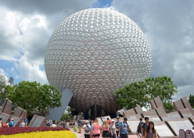 Twitter SLAMS Disney World For Re-Opening Amid Soaring Number Of Coronavirus Cases: ‘Florida Is A Death Trap’ - perezhilton.com - USA - Florida