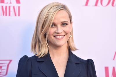 Watch Reese Witherspoon Embarrass Her Son With a Mom-Tastic TikTok Dance - www.billboard.com