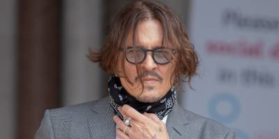 Johnny Depp Testifies That Ex-Wife Amber Heard Punched Him After Learning He Lost $750 Million - www.justjared.com - London