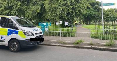 Police rush to Glasgow park after 48-year-old man seriously assaulted - www.dailyrecord.co.uk - Scotland