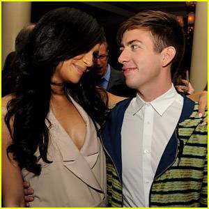 Kevin McHale Reveals the Plans That He & Naya Rivera Made Last Week While Paying Tribute to Her - www.justjared.com - London