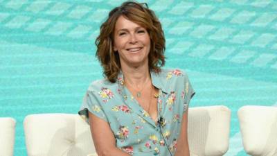 Is a New 'Dirty Dancing' Movie in the Works? Jennifer Grey to Star in, Produce Dance Film - www.etonline.com