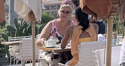 'Heartbroken' Gemma Collins pictured having breakfast with friend before sharing shocking text messages from James Argent amid bitter split - www.ok.co.uk - Britain