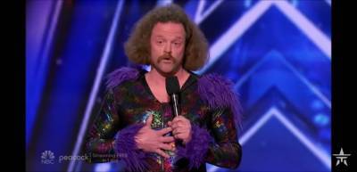 Comedian Alex Hooper Returns To ‘AGT’ To Fire More Insults At The Judges Two Years After Being Kicked Off - etcanada.com - USA