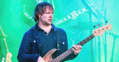 Maroon 5 Bassist Mickey Madden Will Temporarily Step Away From Band After Arrest - www.usmagazine.com